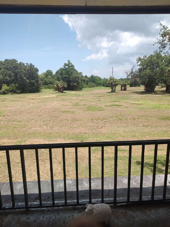 Building Photo - "$200 move in special! Charming 1-Bedroom Condo in a 55+ Community."