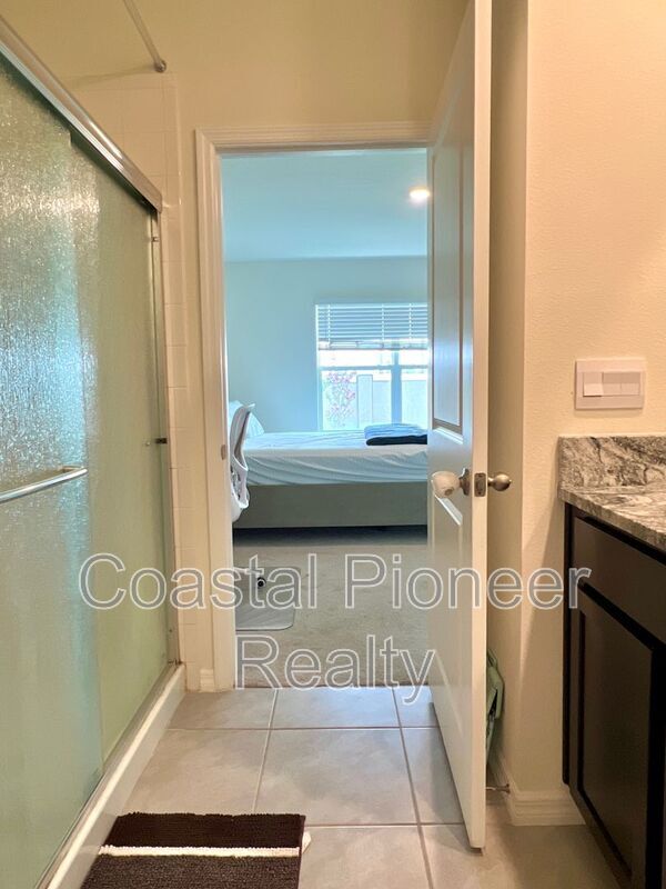 Building Photo - 8420 Hardy Bay Lp