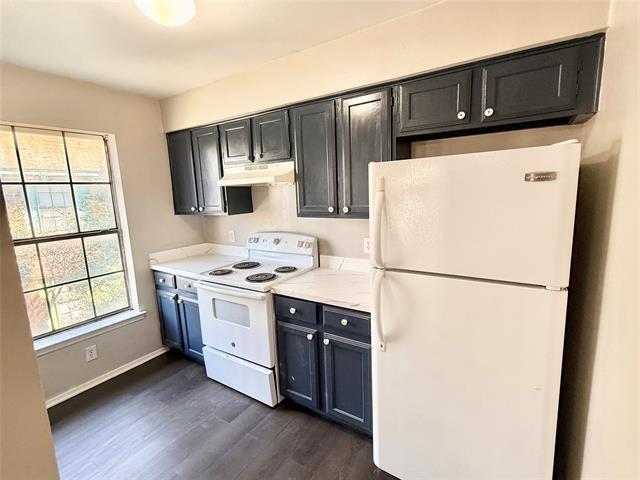 Building Photo - 2221 Stella St