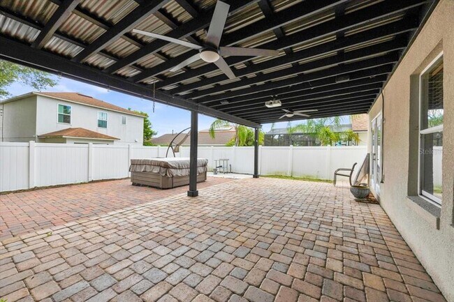 Building Photo - 409 Rona Ln