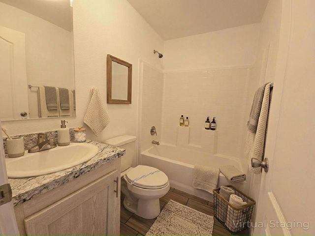 Building Photo - 3401 N Walnut Rd