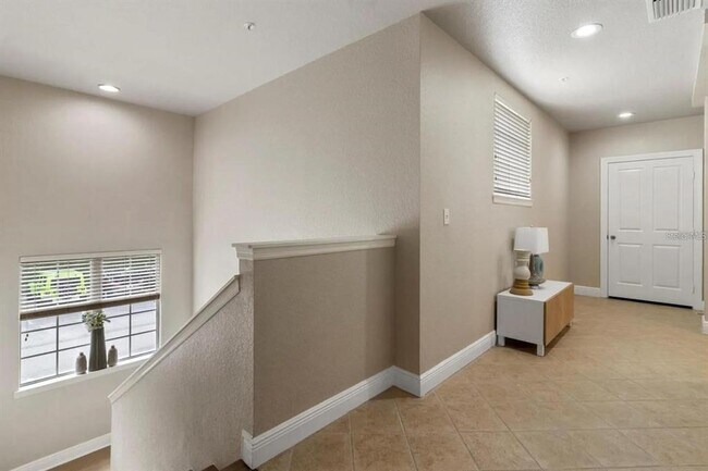 Building Photo - 1332 Seven Eagles Ct