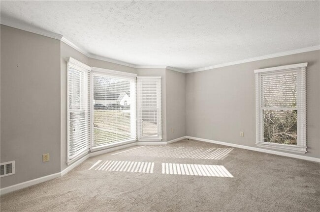 Building Photo - 675 Clearwater Pl