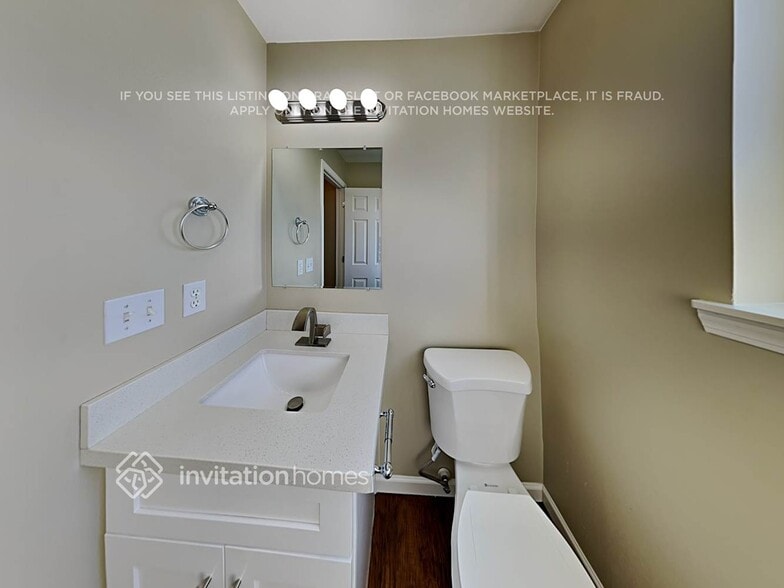 Building Photo - 227 99th Dr SE