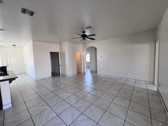 Building Photo - 4532 S Agave Ave