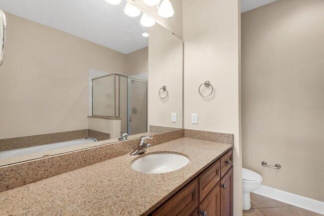 Building Photo - 115 Beal Pkwy SW