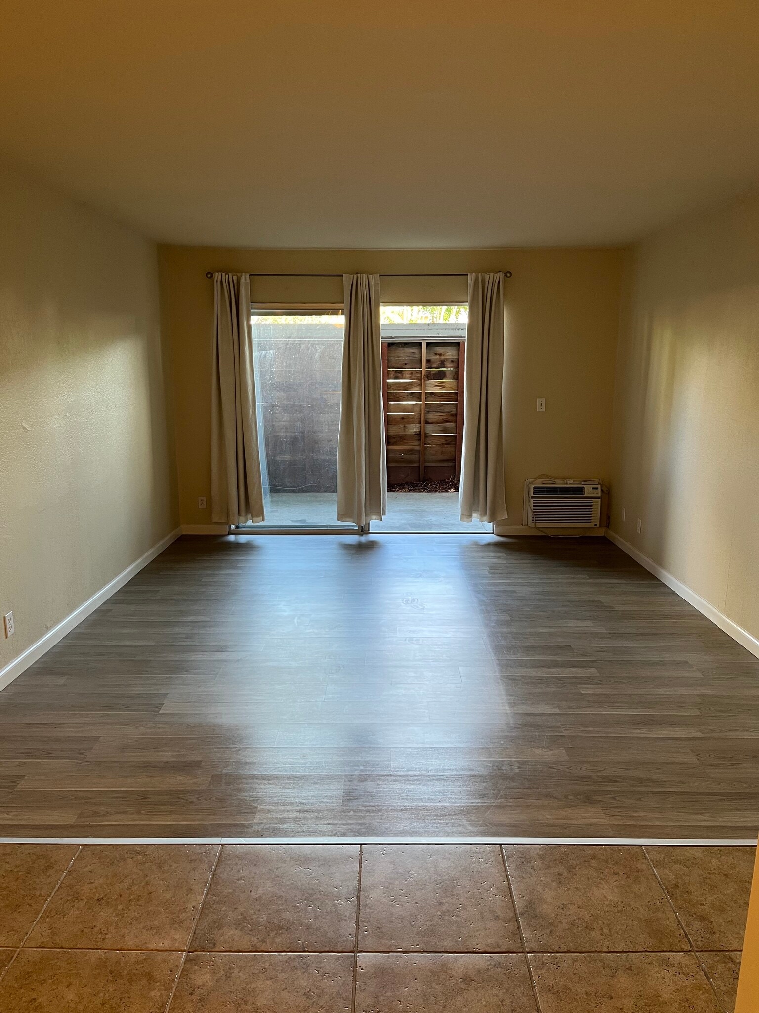 Building Photo - 4081 Clayton Rd