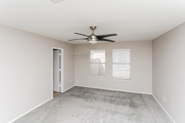 Building Photo - 2430 Manchester Ln