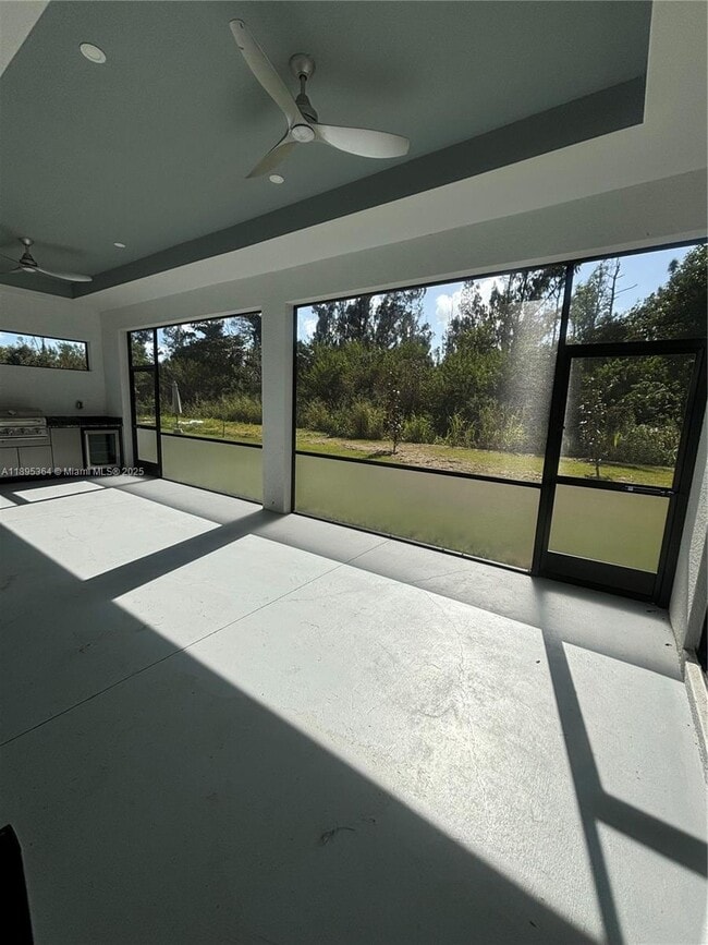 Building Photo - 50 NE 4th St