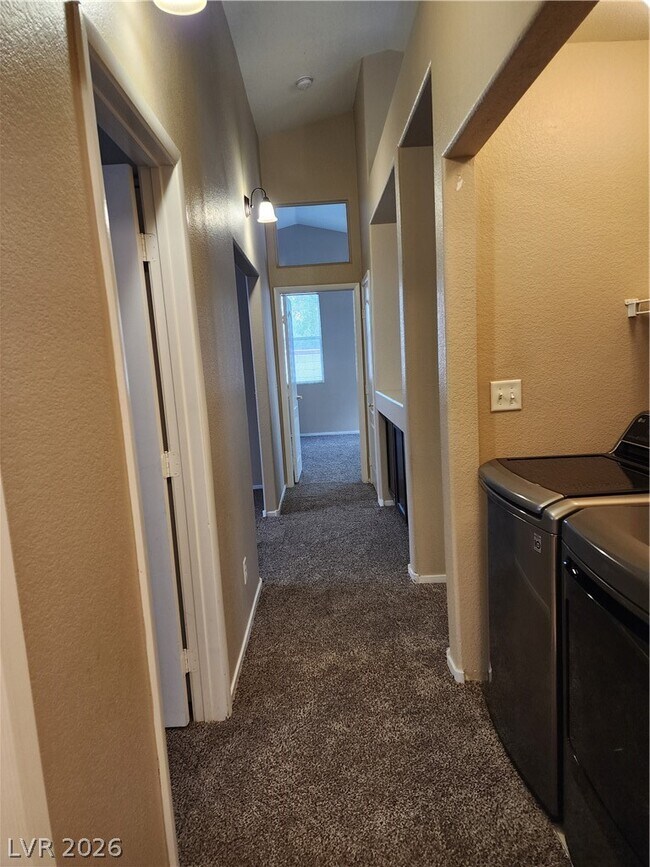 Building Photo - 1862 Windward Ct