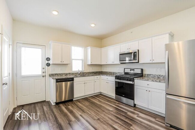 Building Photo - 5111 Firefly Hls