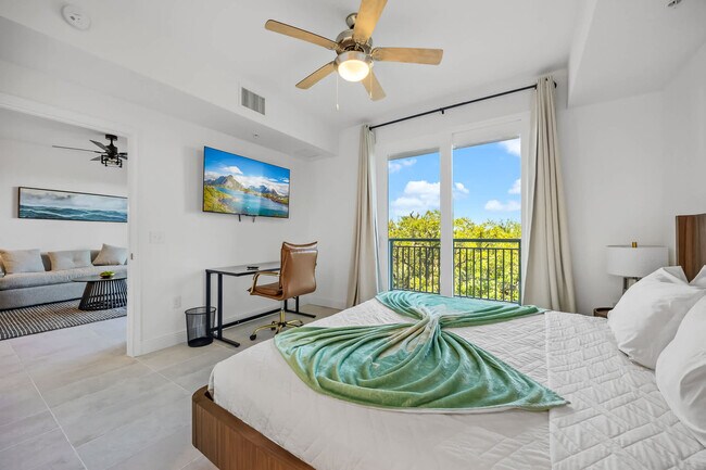 Building Photo - 701 Pilot Ln