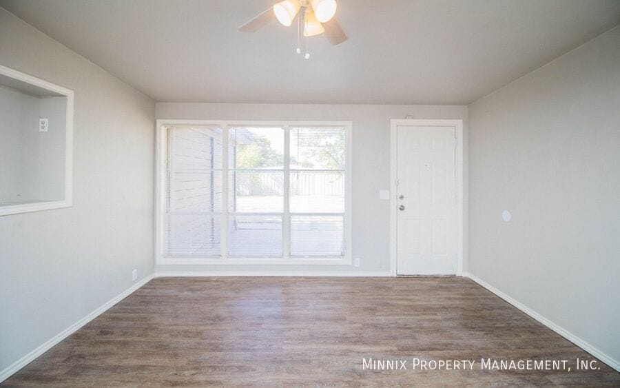 Building Photo - 2710 68th St