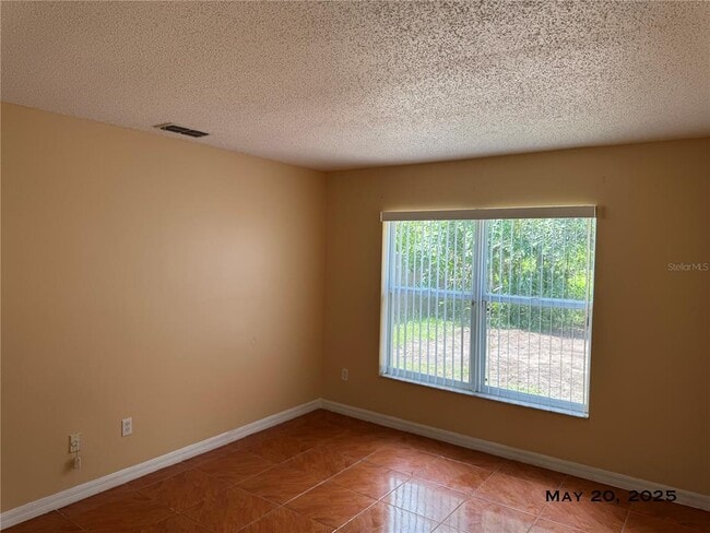 Building Photo - 5083 Luna Negra Dr