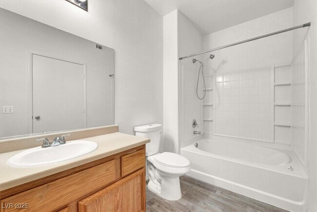 Building Photo - 9050 W Warm Springs Rd