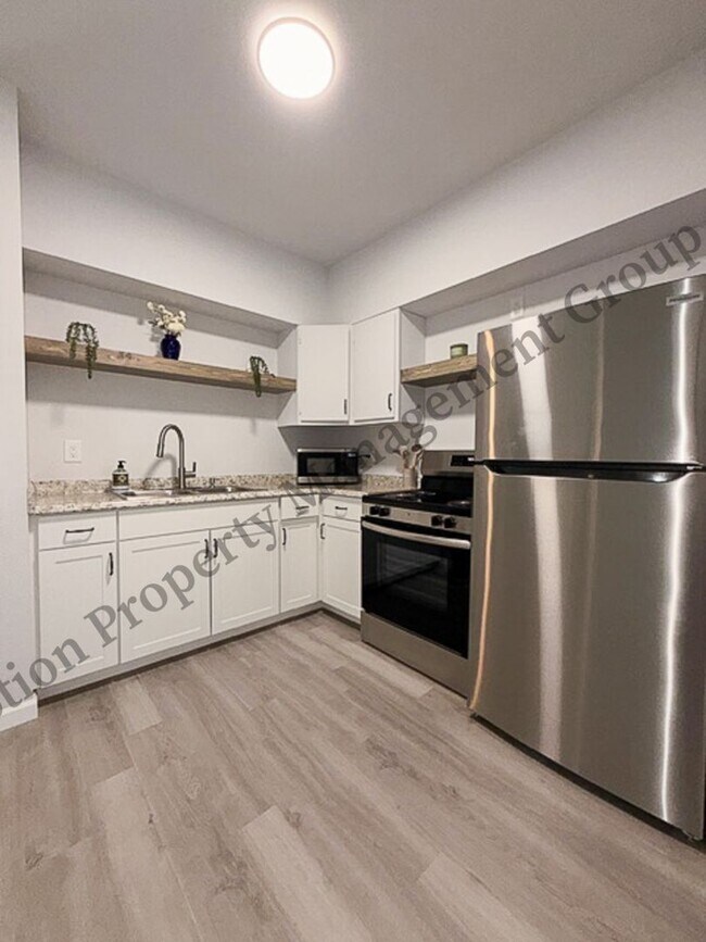 Building Photo - 6918 Northside Dr