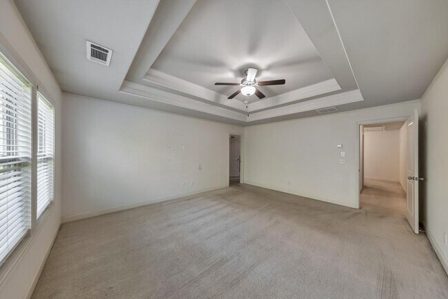 Building Photo - 342 Braemore Mill Dr