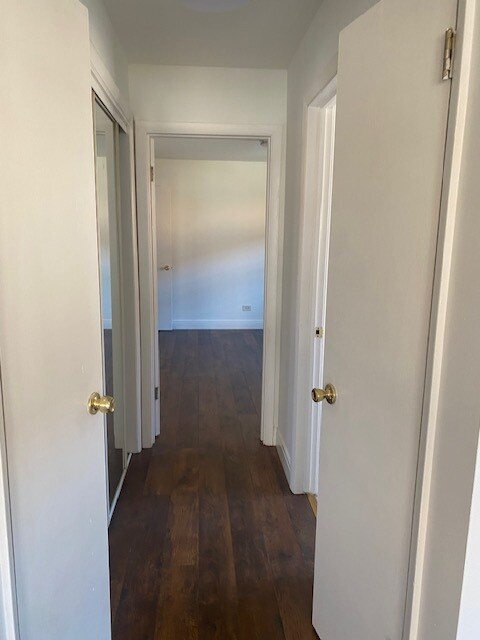 Building Photo - 307 Ridge Rd