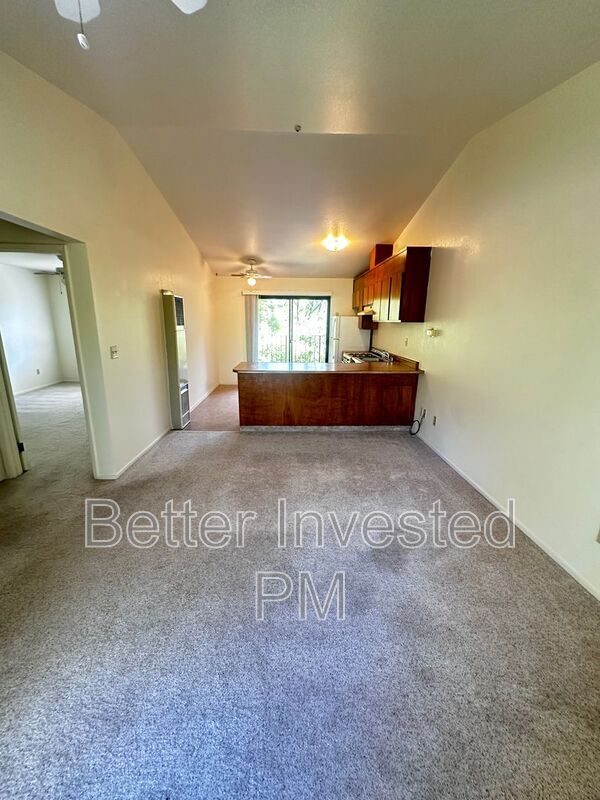 Building Photo - 5222 Fulton Rd