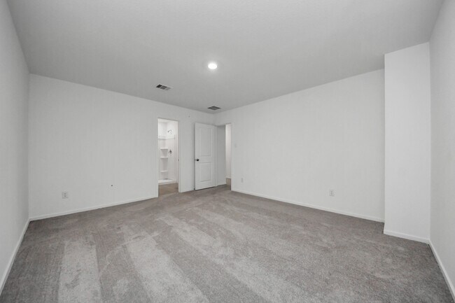 Building Photo - 13499 Sonali Springs Dr