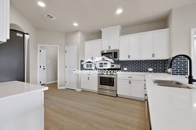 Building Photo - Little Elm Gem - Completely Renovated and ...