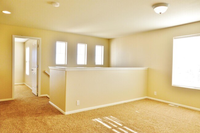 Building Photo - 8051 Elk River View