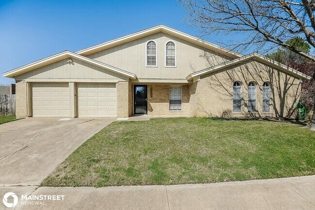 Primary Photo - 8805 Main St, North Richland Hills, TX 76182