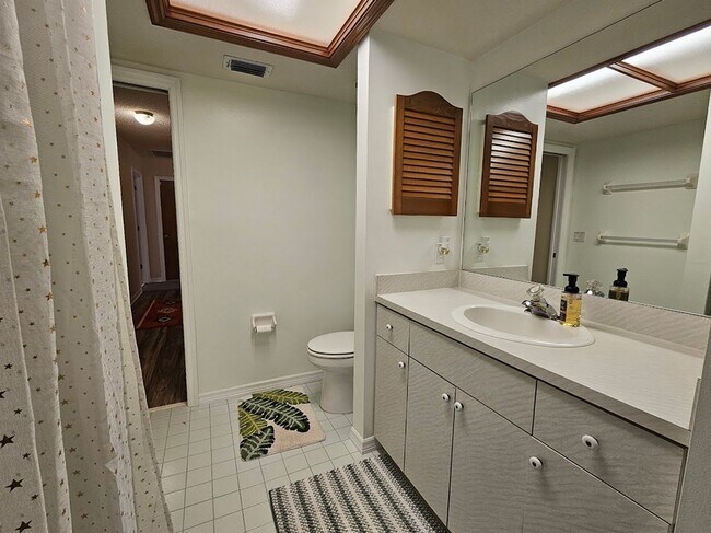 Building Photo - Charming 2 Bed, 2 Bath Home for Rent in Sp...