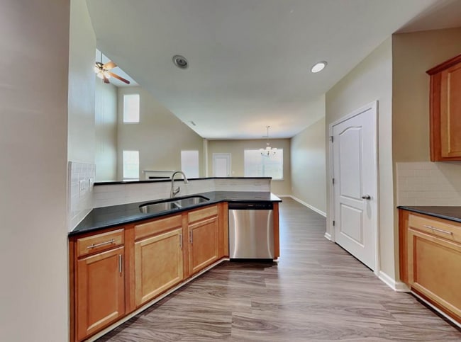 Building Photo - 3614 Brideveil Ct