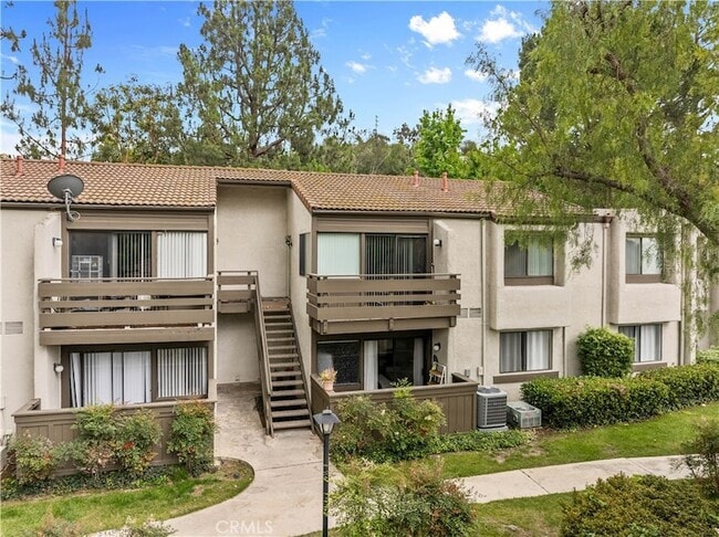 Building Photo - 22886 Hilton Head Dr