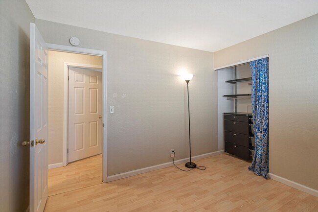 Building Photo - Wow! What a Great Home! Coming Soon!