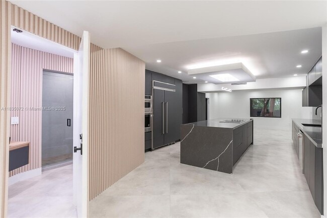 Building Photo - 6525 SW 133rd Dr