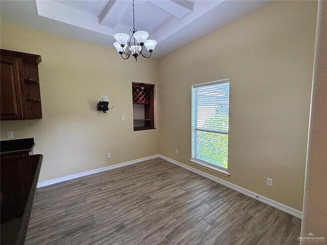 Building Photo - 2304 Brazos Ave