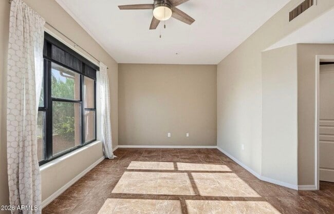 Building Photo - 20660 N 40th St