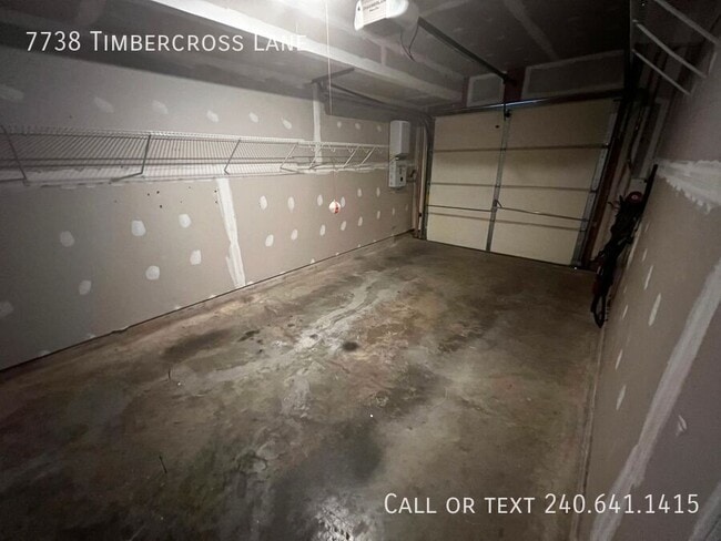 Building Photo - 7738 Timbercross Ln