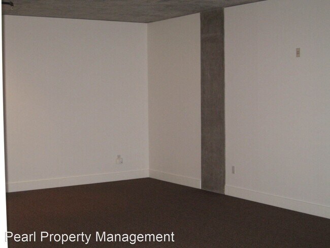 Building Photo - 411 NW Flanders St