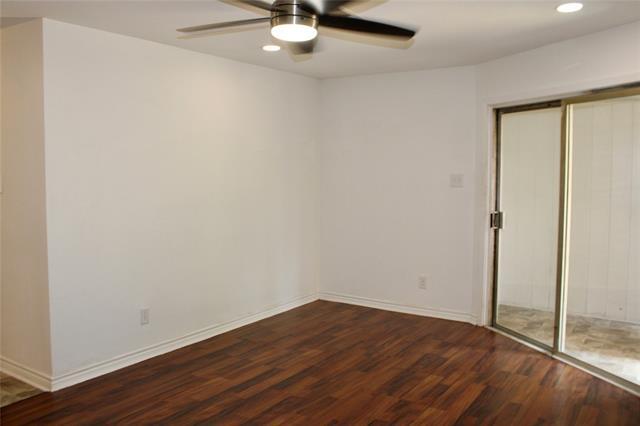 Building Photo - 4726 Jade Dr