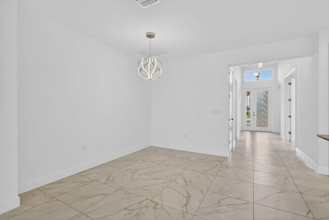 Building Photo - 11765 SW Poseidon Way