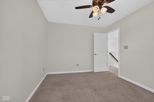 Building Photo - 793 N Crystal Dr