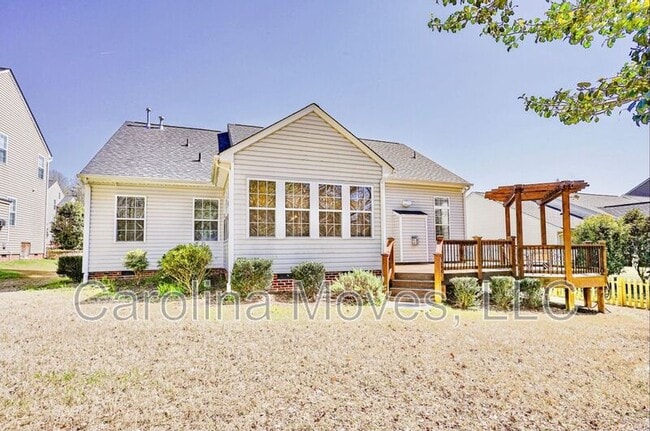 Building Photo - 380 Amberleaf Way