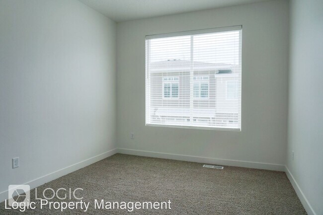 Building Photo - 3 br, 2.5 bath House - 5488 W Ace Court