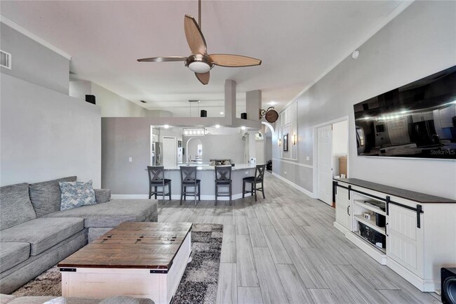 Building Photo - 18507 Country Crest Pl