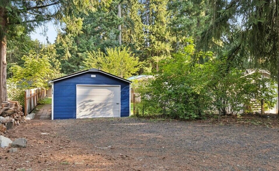 Driveway - 1614 Groves Ave NW