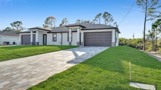 Building Photo - 4980 Fairway Ct