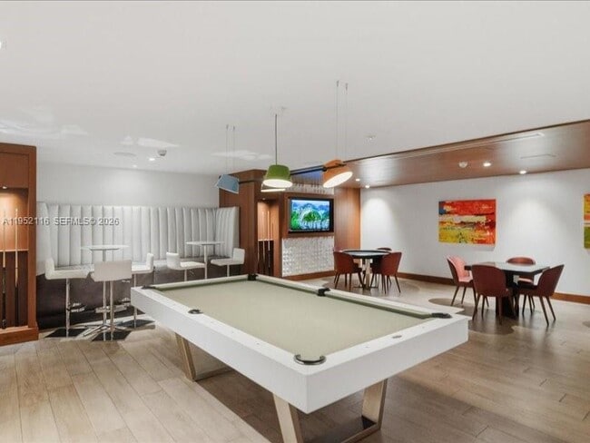 Building Photo - 330 Sunny Isles Blvd