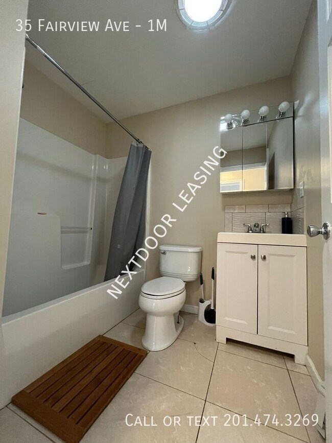 Building Photo - 35 Fairview Ave