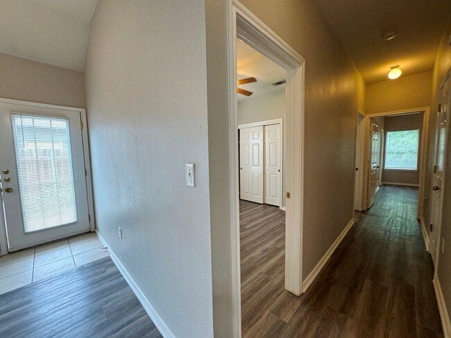 Building Photo - 1717 Constantino Cir