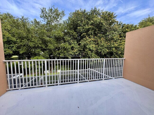Building Photo - 1413 Retreat Cir