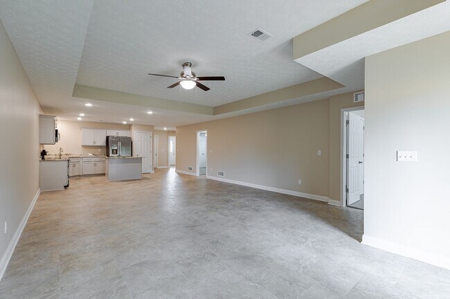 Building Photo - 307 Breckinridge Cir