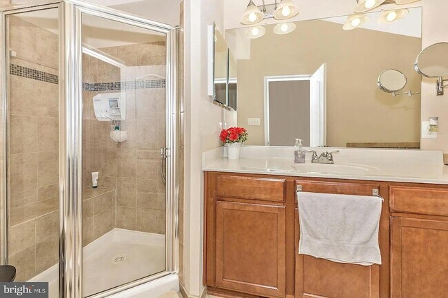 Building Photo - 11882 Country Squire Way